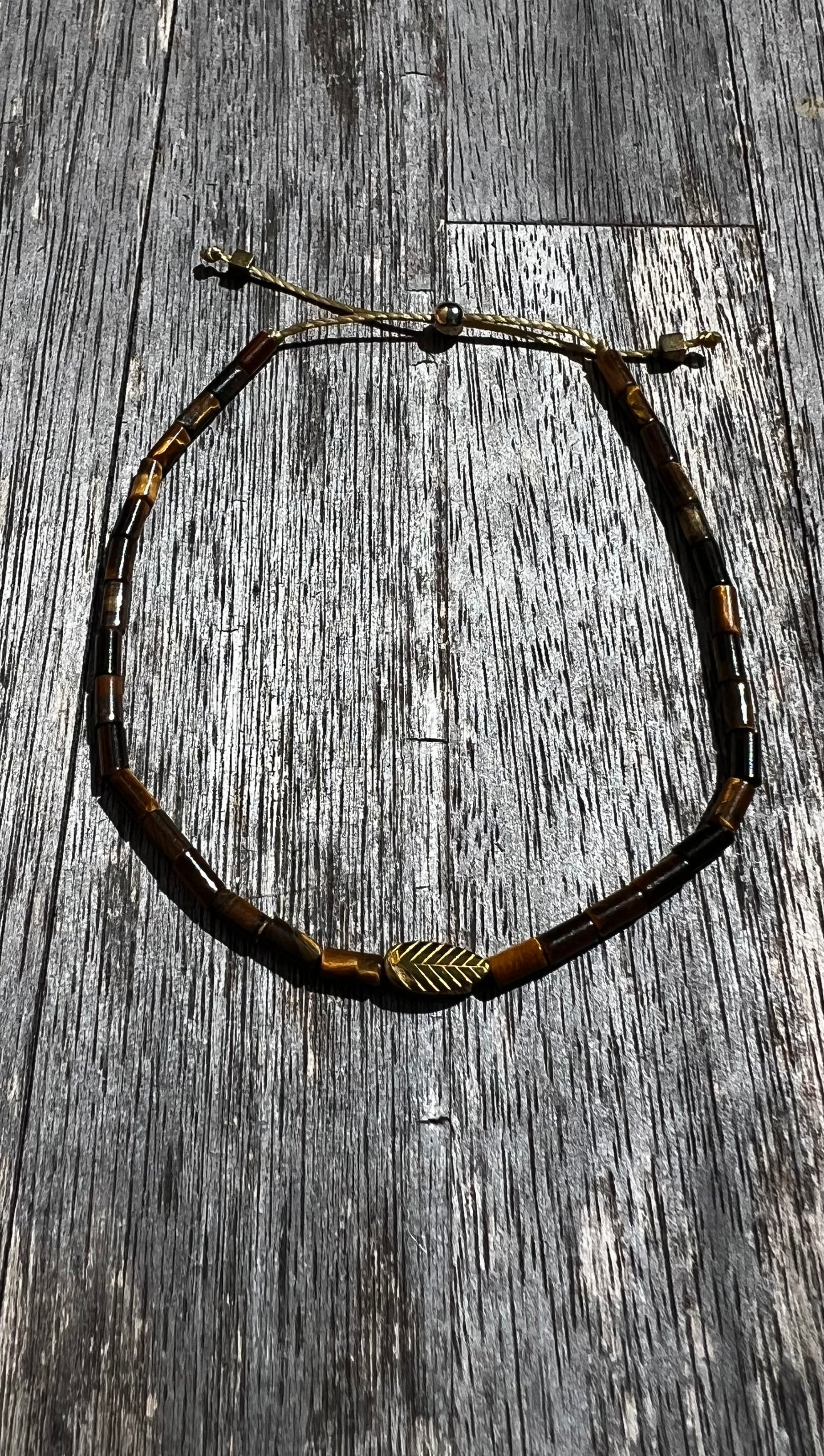 Leaf Bolo