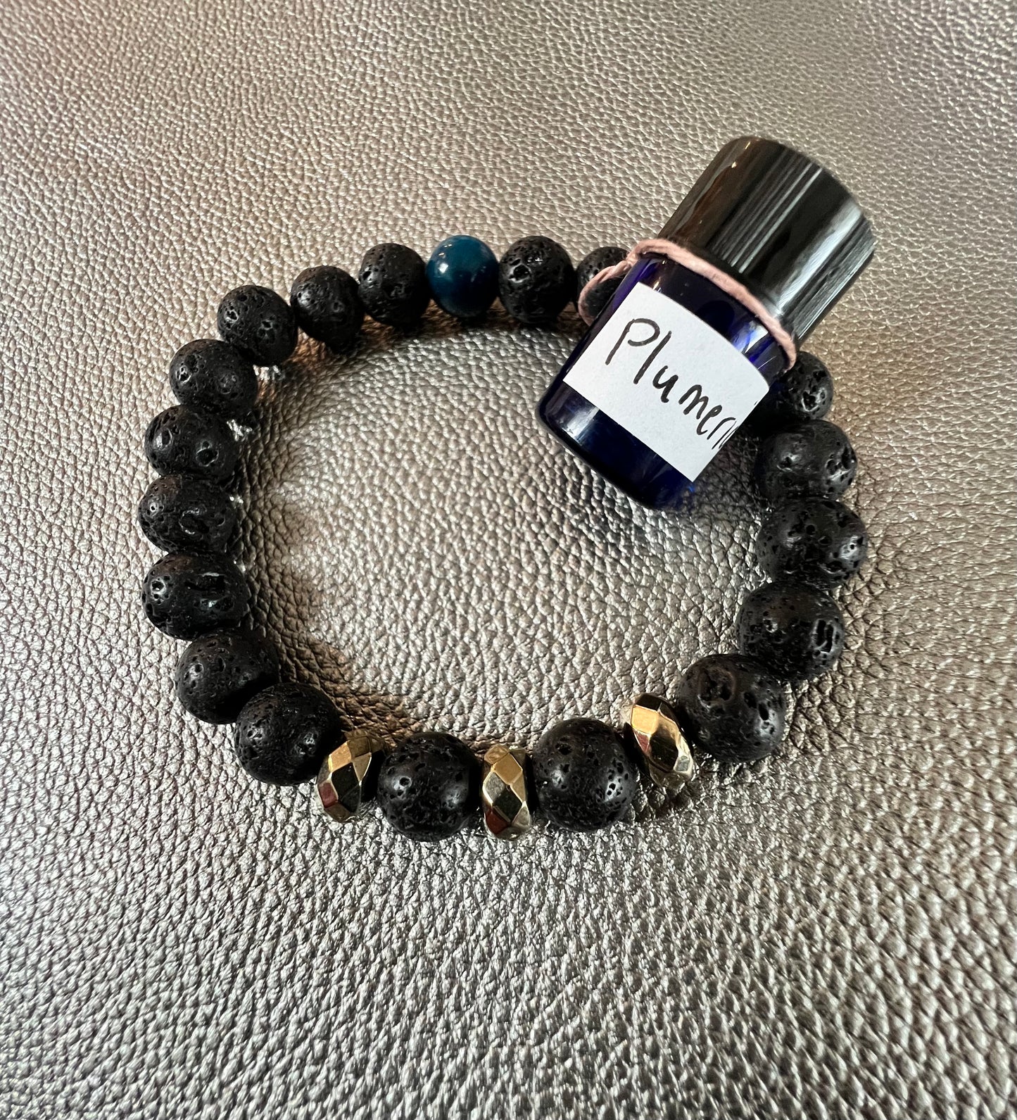 Women's Lava & Essential
